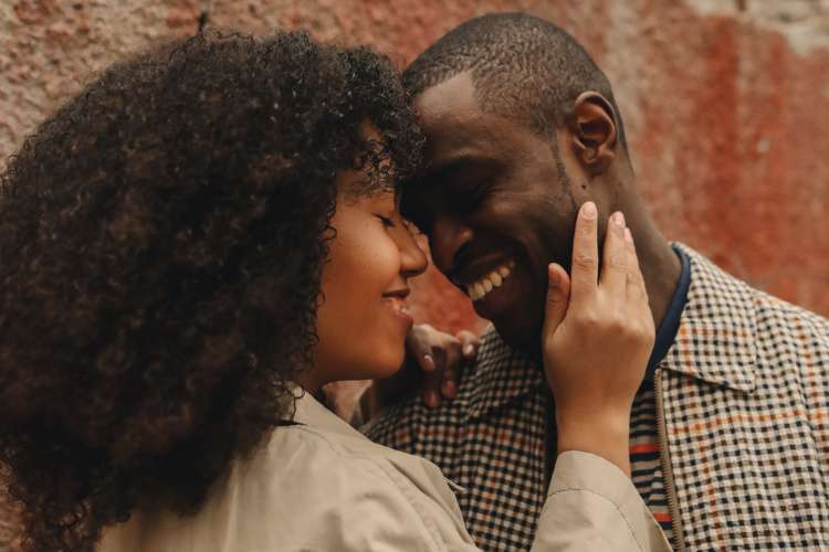 Casal de alma gêmea e chama gêmea